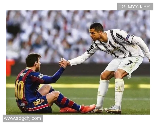 足球明星与贫困孩子的梦想交汇点：一场改变命运的足球之旅