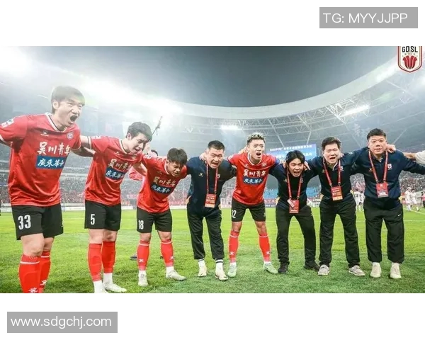 足球明星因心梗突发离世引发全球哀悼与健康警示