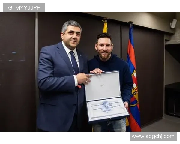 足球明星是否将为国服务正式宣布入伍引发球迷热议